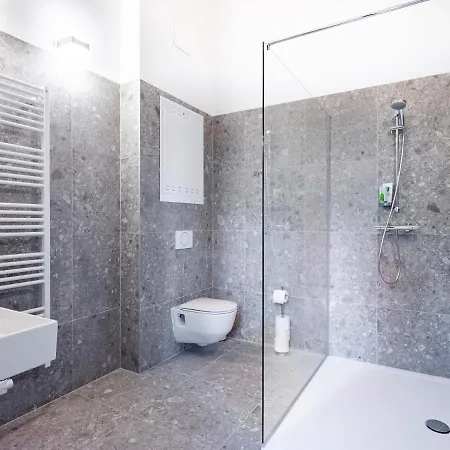 Clamlive 山林小屋 Klam bei Grein